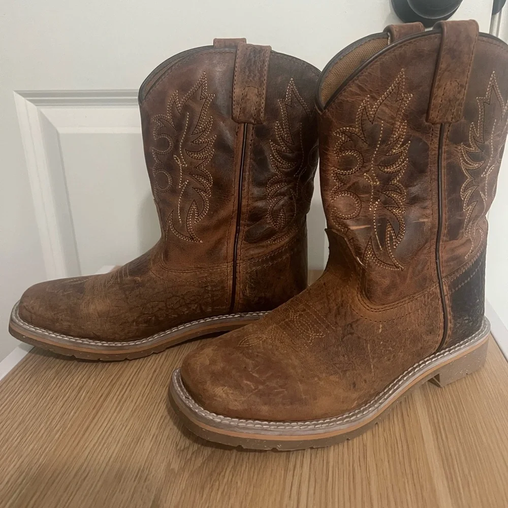 Kids cowboy boots